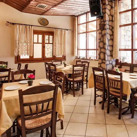 Alluring Holiday In Stournareika With Balcony 别墅